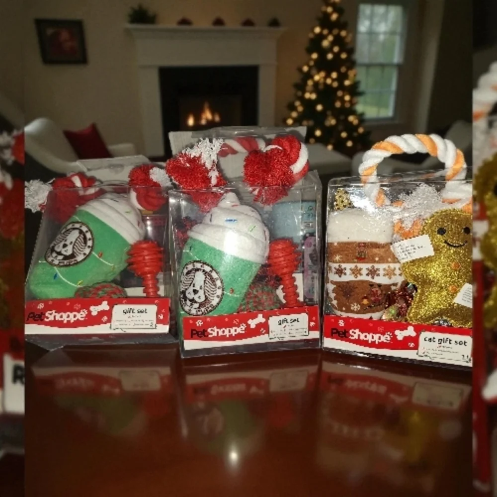 PetShoppe Holiday Pet Toy Gift Set – Dog & Cat Bundle 🎁 New & Ready to Gift